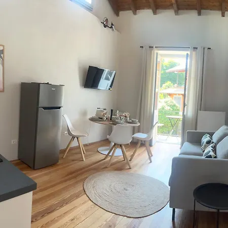 Casa Ella Nora Andrea